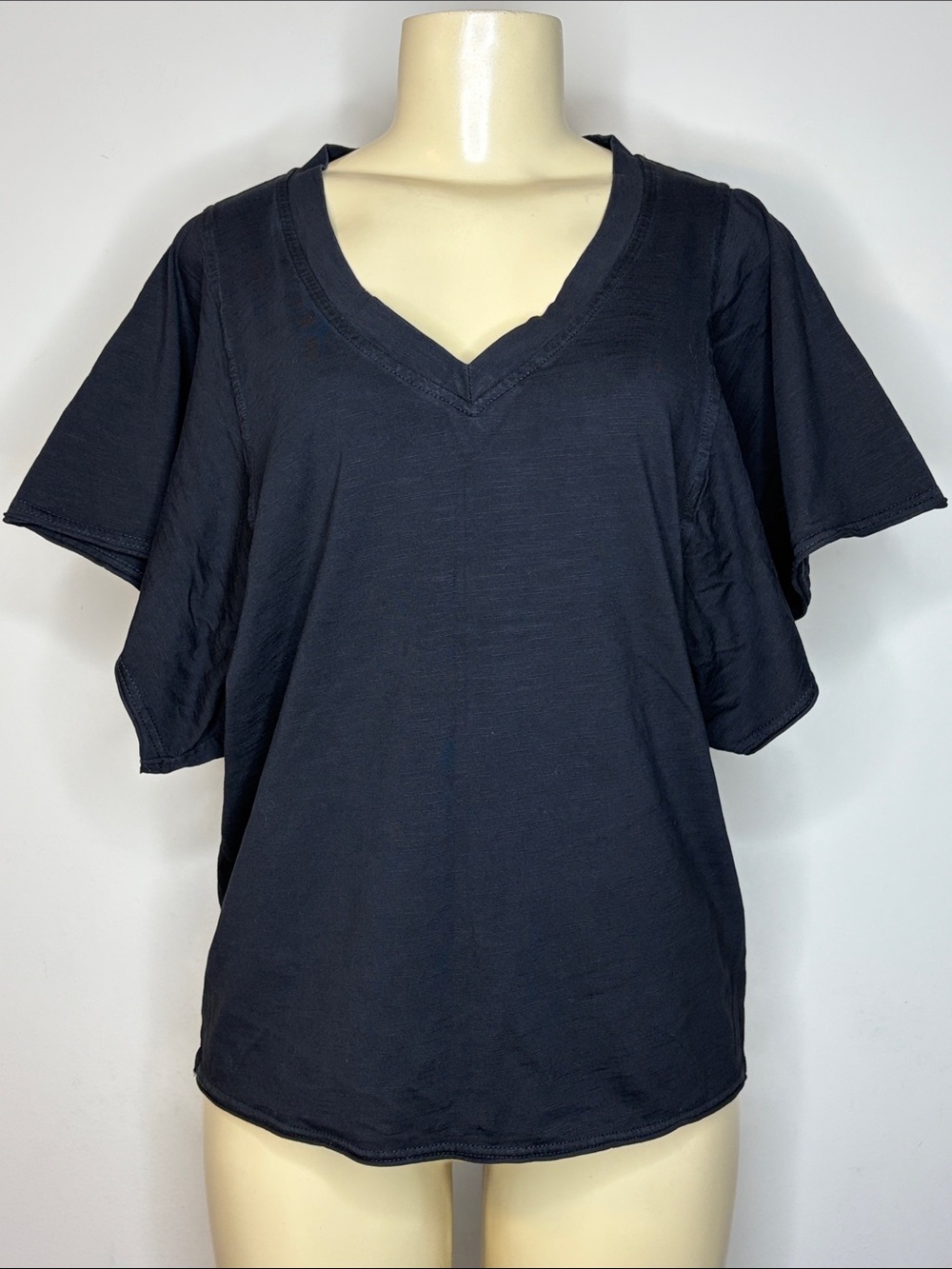 Women's Black V-Neck Flutter Sleeve Top Size M